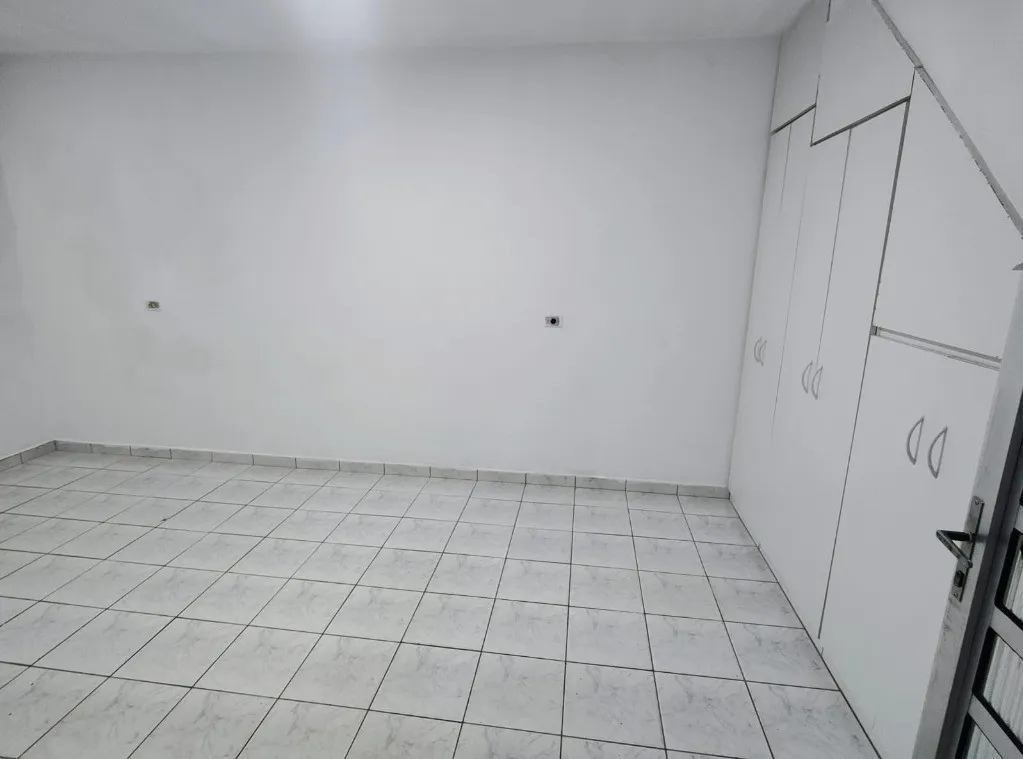 Imagem Casa à venda em São Bernardo do Campo-SP, Parque Selecta: 4 quartos, 2 banheiros, 2 vagas de garagem, 235m² de área