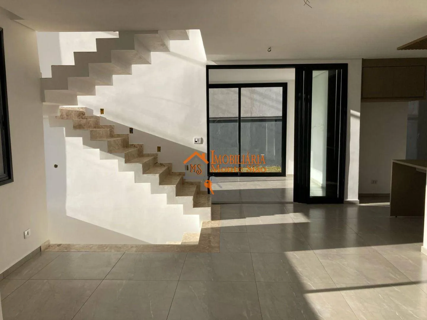 Imagem Sobrado com 4 dormitórios à venda, 342 m² por R$ 2.770.000,00 - Jardim São Pedro - Mogi das Cruzes/SP