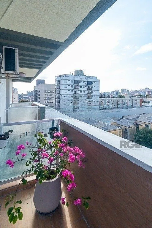 Imagem Cobertura à venda com 3 quartos 211.43 m² 1 vaga Rua Coronel Andre Belo, Menino Deus, Porto Alegre