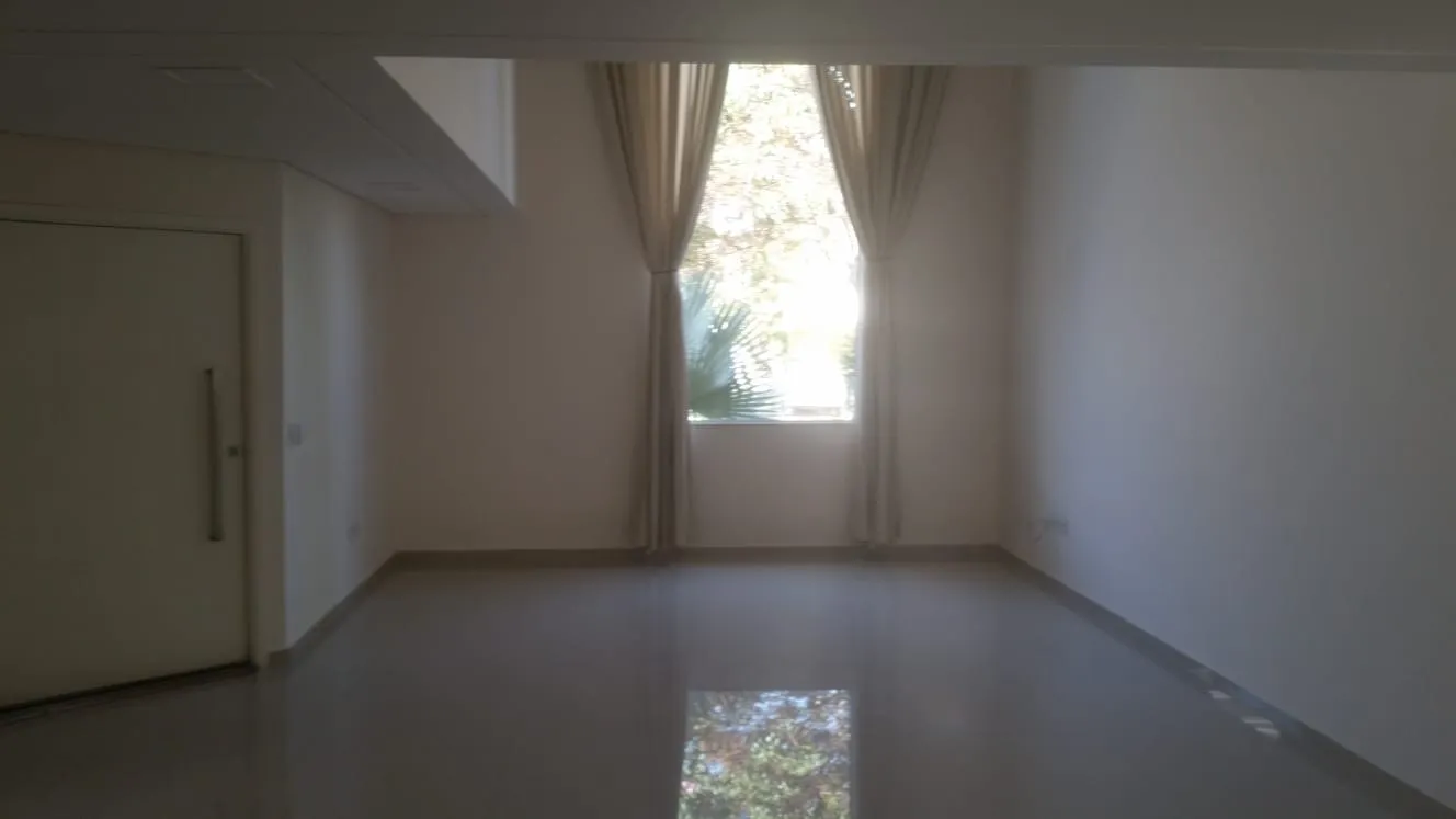 Imagem Excelente Casa no Condomínio Ibiti Royal.
