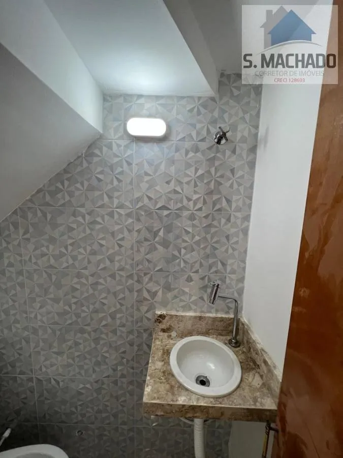 Imagem Sobrado para Venda em Santo André / SP no bairro Santa Terezinha