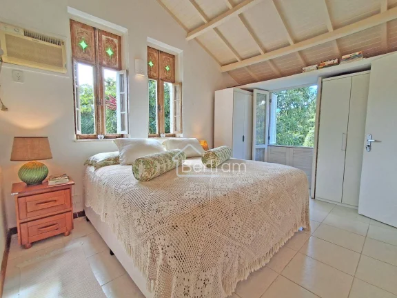 Imagem Apartamento com 2 dormitórios, 126 m² - venda por R$ 800.000,00 ou aluguel por R$ 9.152,04/ano - Condomínio Porto Bracuhy - Angra dos Reis/RJ
