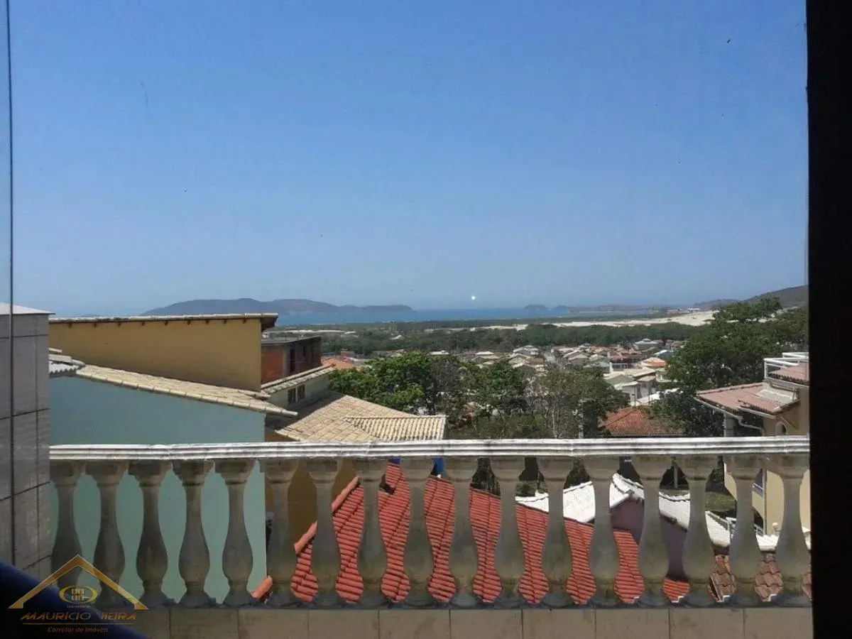 Imagem Casa em Condomínio para Venda em Cabo Frio / RJ no bairro Dunas do Peró