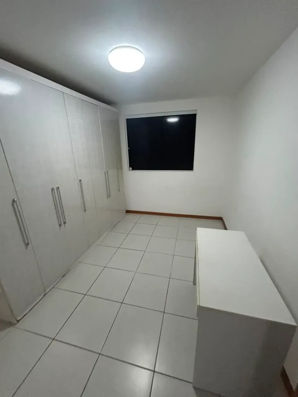 Imagem Apartamento com 1 Quarto para Alugar, 40 m² em Stiep - Salvador