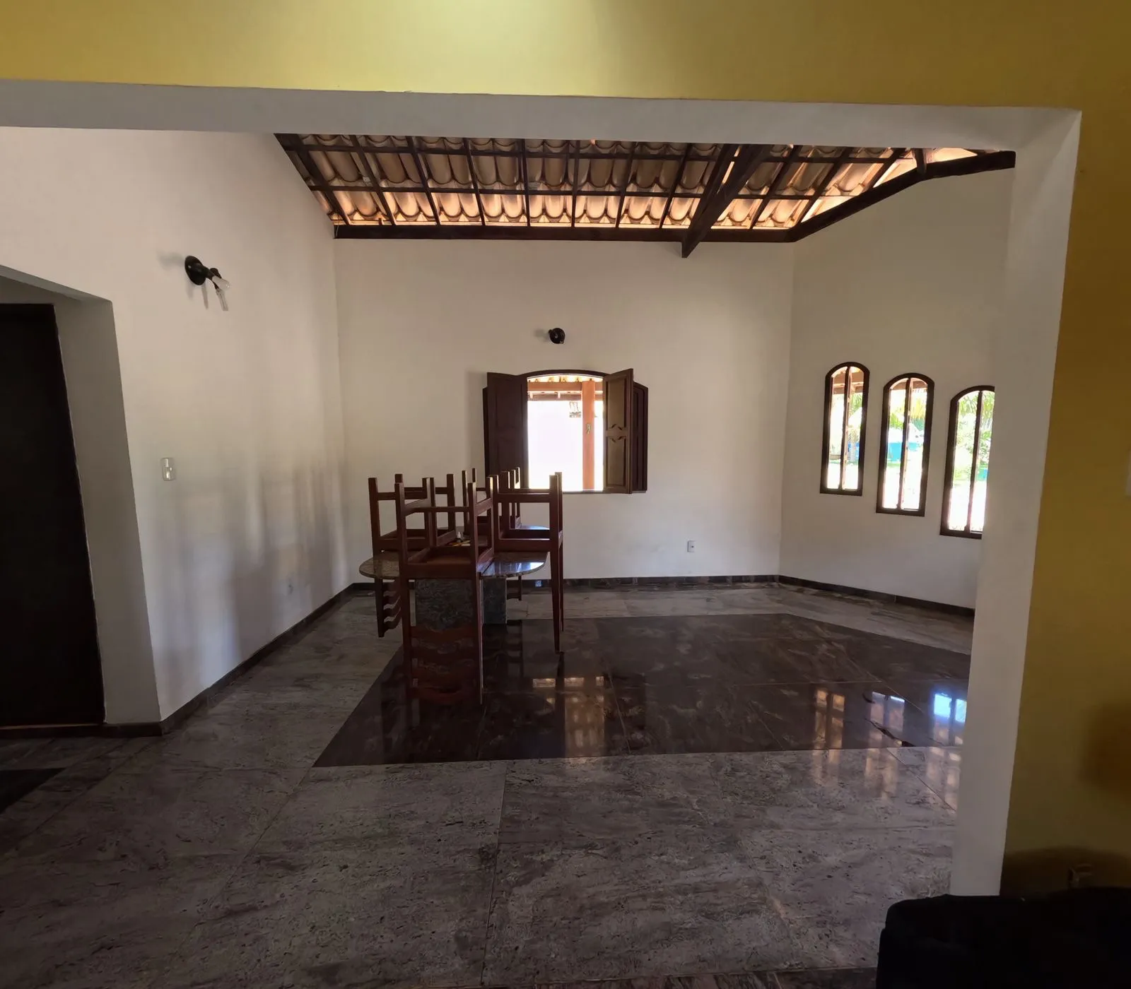 Imagem Casa de Condomínio com 4 Quartos à Venda, 180 m² em  - 