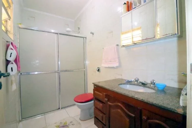 Imagem CASA 3 DORMITORIOS S/UMA SUITE e PEQUENA PISCINA