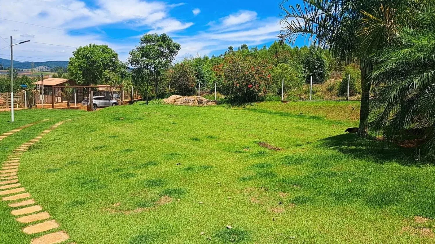 Imagem Chacara Completa à Venda - 1.850m² - Serra Azul (Mateus Leme/MG)