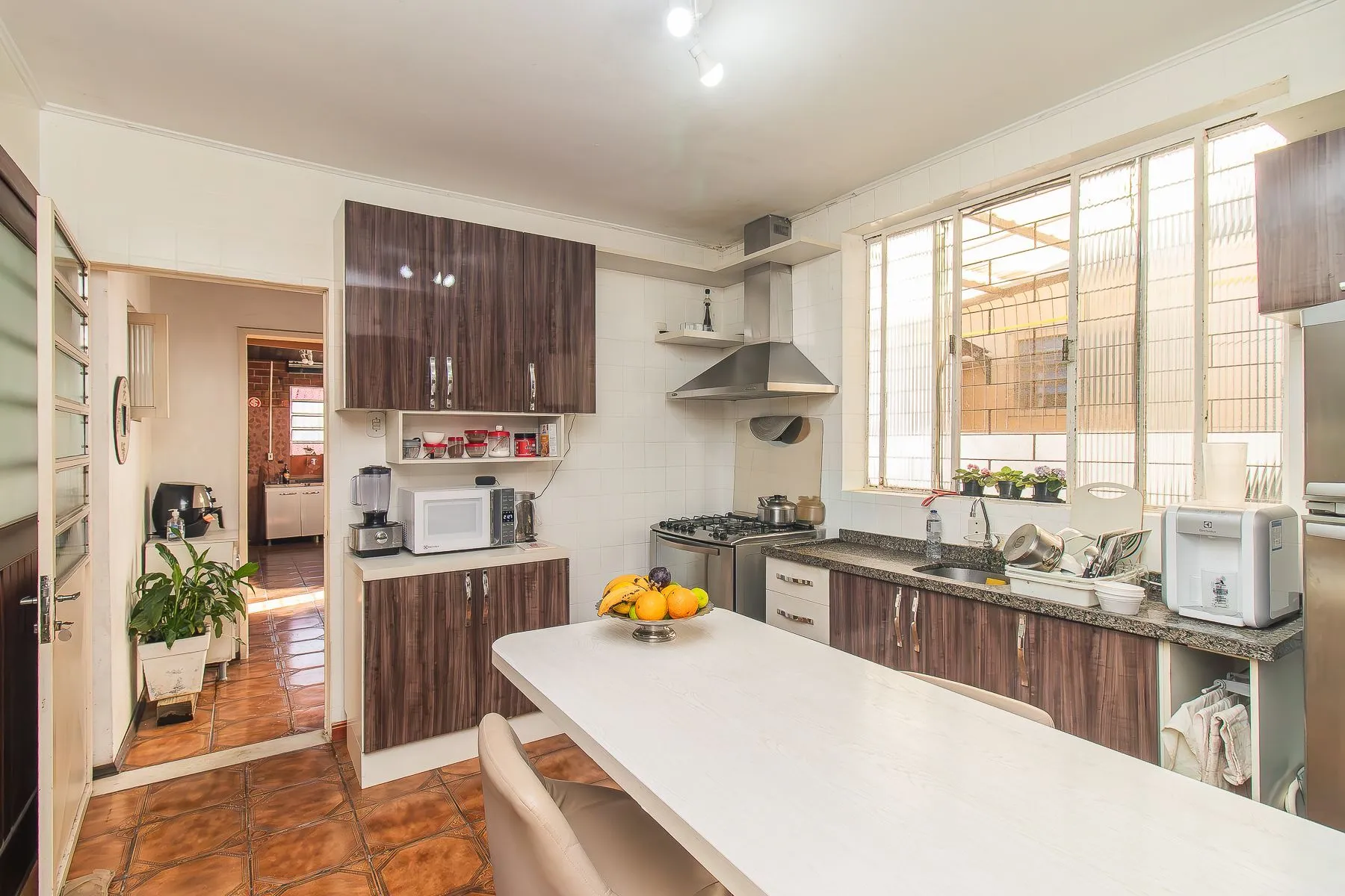 Imagem Casa 3 dormitórios, 5 vagas.