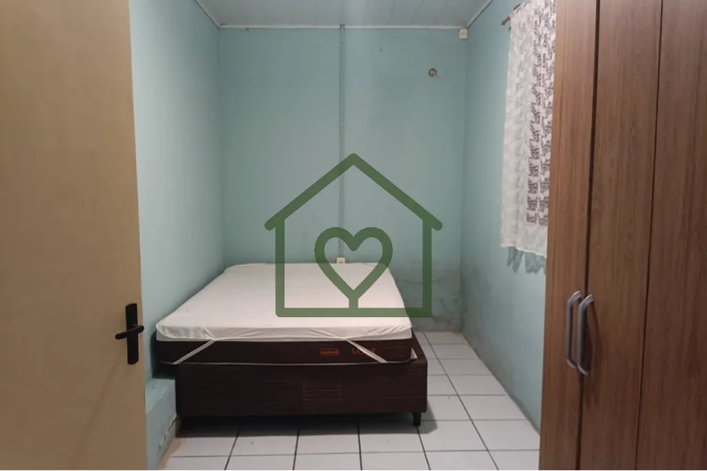 Imagem Terreno plano com 352m² localizado na Rua Edmundo Bastian 1155 no bairro Cristo Redentor medindo 8,...