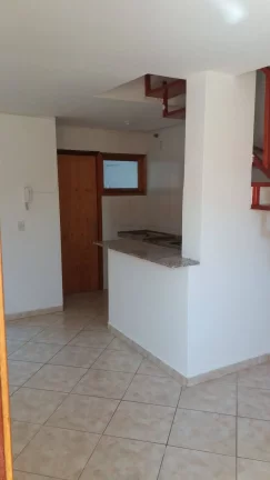Imagem SOBRADO EM CONDOMINIO - ZONA OESTE - 2 SUITES