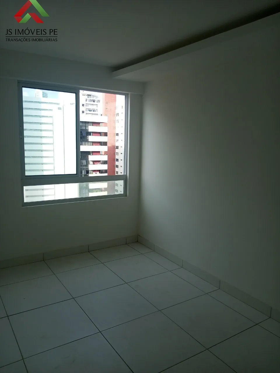 Imagem Excelente Apartamento para Locação em Piedade, Jaboatão dos Guararapes-PE: 3 Quartos, 1 Suíte, 2 Banheiros, 2 Vagas, 70m²!