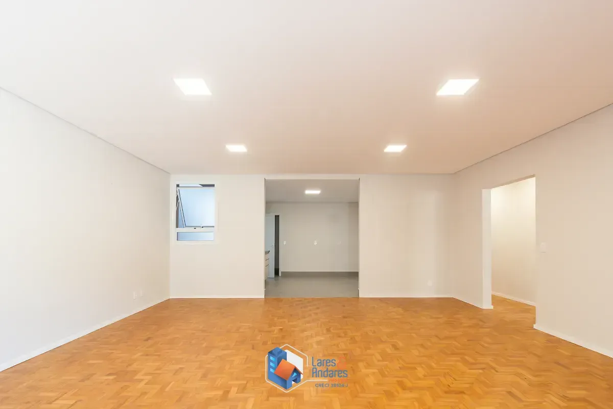 Imagem Casa para venda em Vila Mariana com 3 quartos, sendo 2 suítes, 150m²