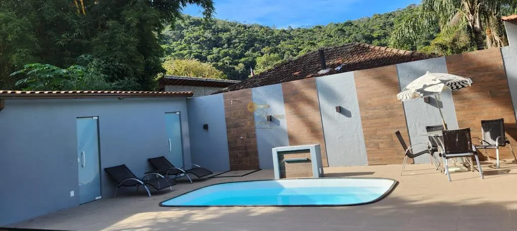 Imagem Casa para Venda em Teresópolis / RJ no bairro Albuquerque