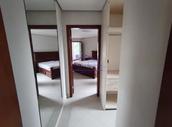 Imagem Casa em condomínio fechado - Alto padrão