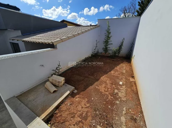 Imagem Casa à Venda