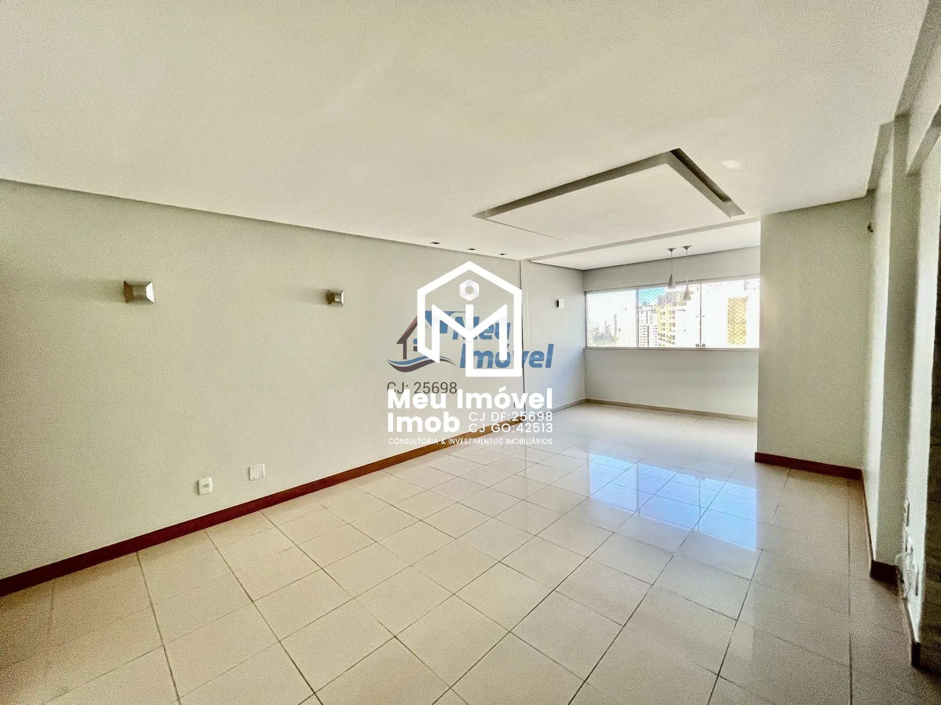 Imagem Rua 21 Ed. Le Grand Valle 3 Quartos 1 Suíte 1 Vaga 119m² Reformado Armários FGTS