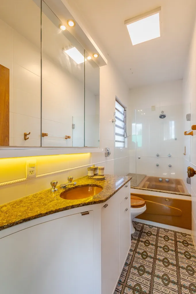 Imagem Casa de Condomínio em Santa Tereza