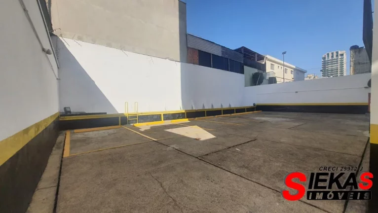 Imagem Salão Comercial de Alto Padrão na Vila Carrão, São Paulo-SP: 17 salas, 30 banheiros, 50 vagas de garagem, 3.337m² de área.