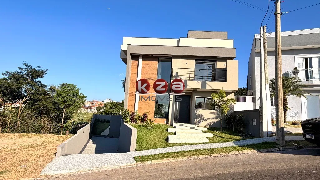 Foto do imóvel Imperdível Casa em Condomínio à Venda em Valinhos-SP - Condomínio Villa do Sol, 3 Suítes, 2 Salas 240m²