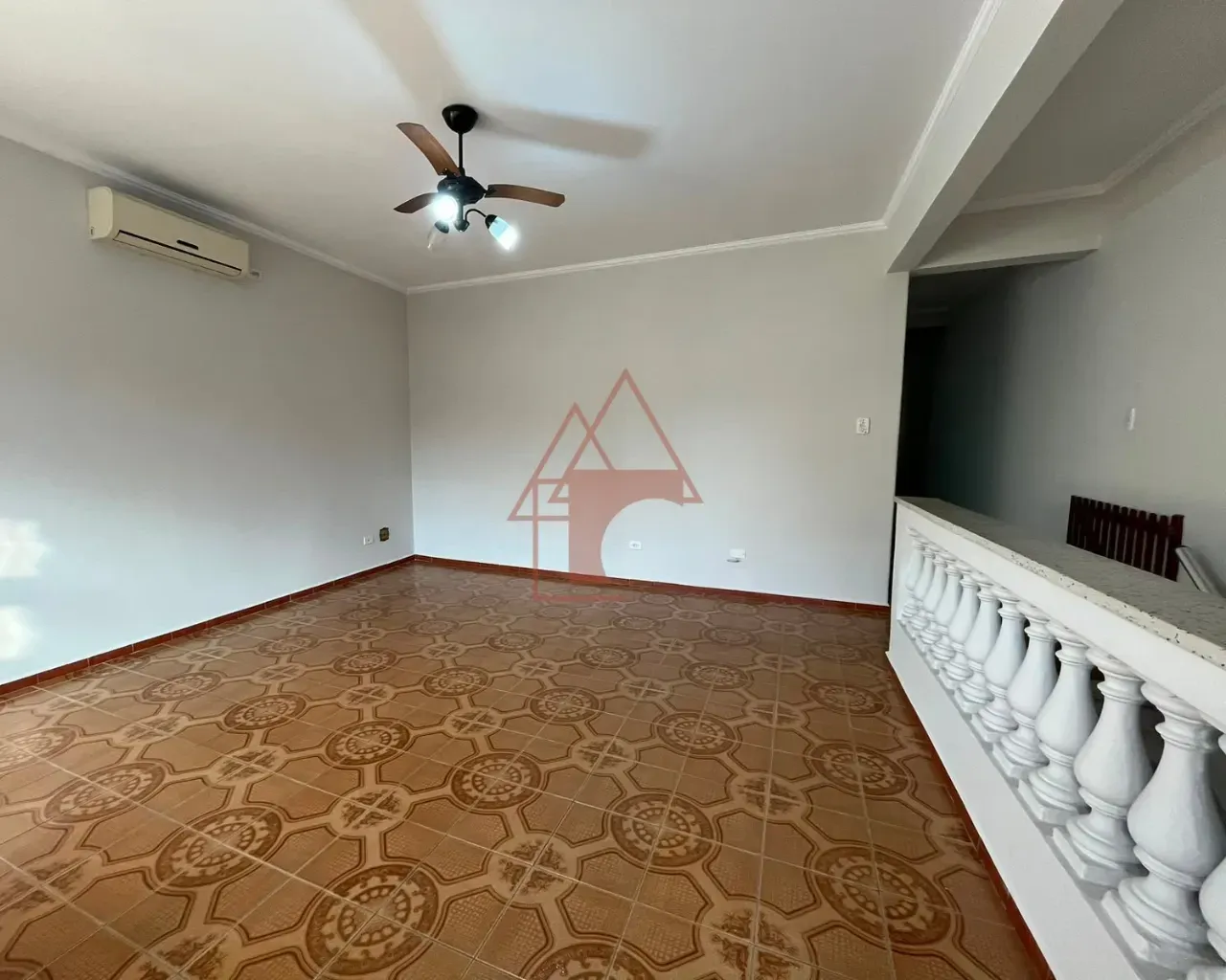 Imagem Casa com 3 Quartos à Venda, 127 metros em Encruzilhada - Santos