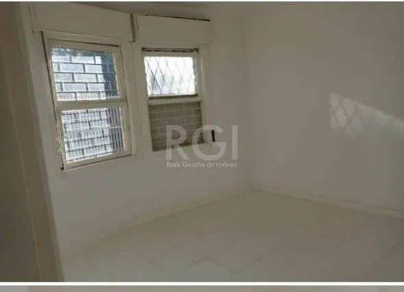 Imagem Casa para Venda - 200m², 4 dormitórios, 4 vagas - Passo da Areia