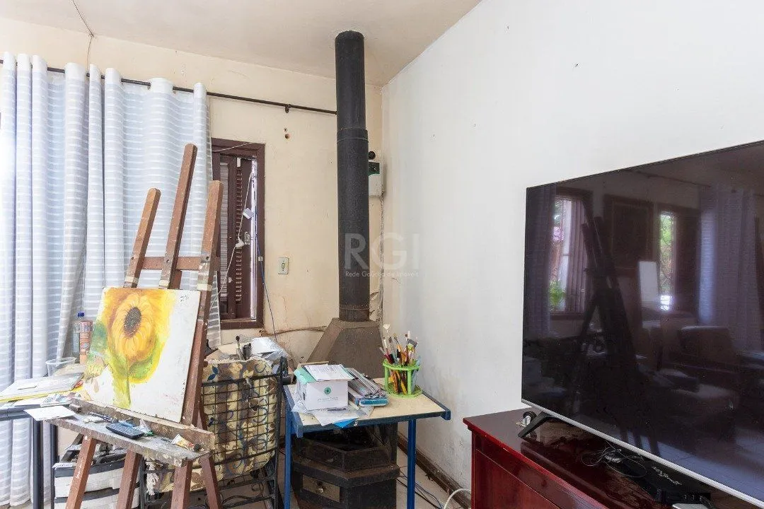 Imagem Casa para Venda - 149.99m², 6 dormitórios, sendo 2 suites, Nonoai