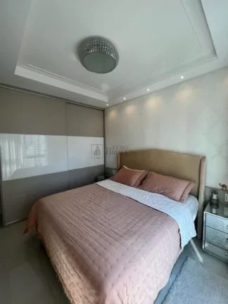 Imagem Apartamento com 4 dormitórios à venda no Centro de Balneário Camboriú/SC