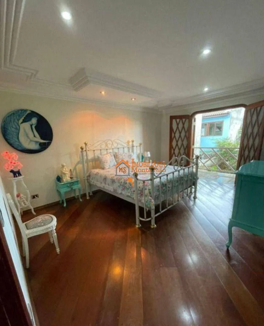 Imagem Casa com 3 dormitórios à venda, 380 m² por R$ 2.873.000,00 - Vila Rosália - Guarulhos/SP
