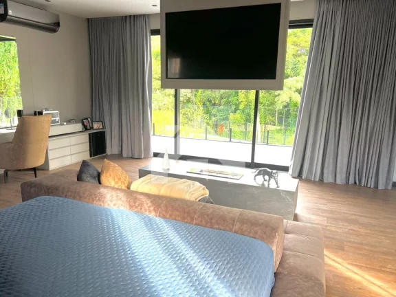 Imagem Casa de Condomínio em Caiapia - Cotia
