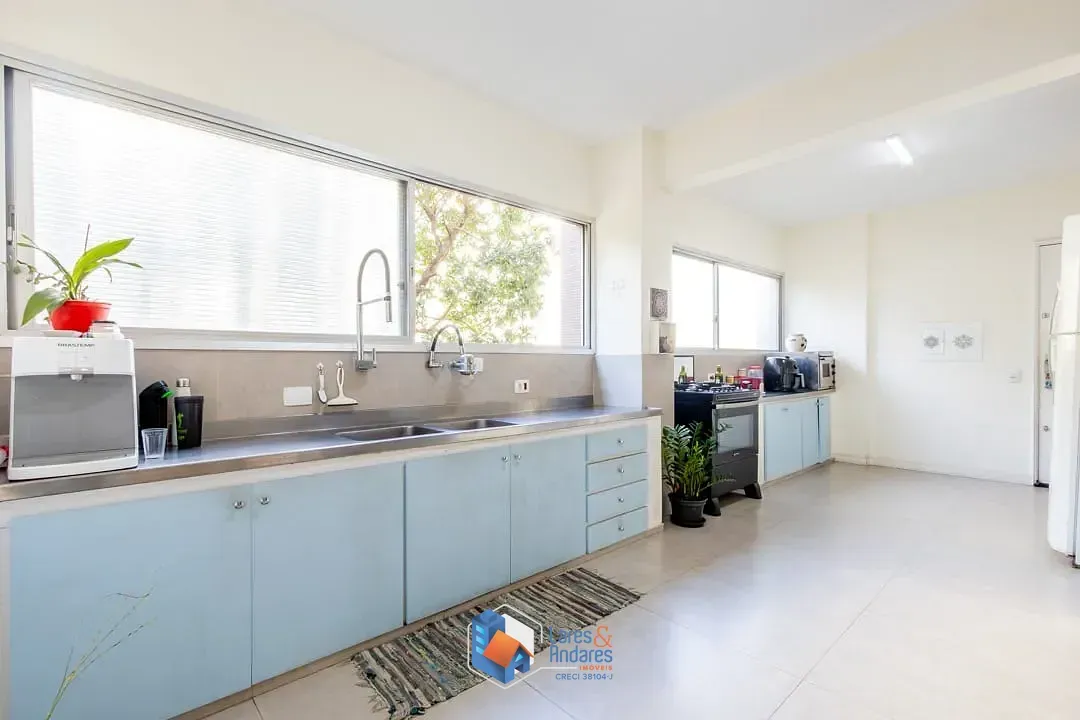 Imagem Apartamento para venda em Pinheiros com 4 quartos, sendo 2 suítes, 224m²