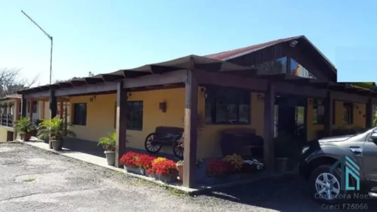 Imagem Área com 10.213m², com casa 03 quartos, localizada em Campina Grande do Sul PR, com frente para os 02 lados da Rodovia Régis Bintencourt