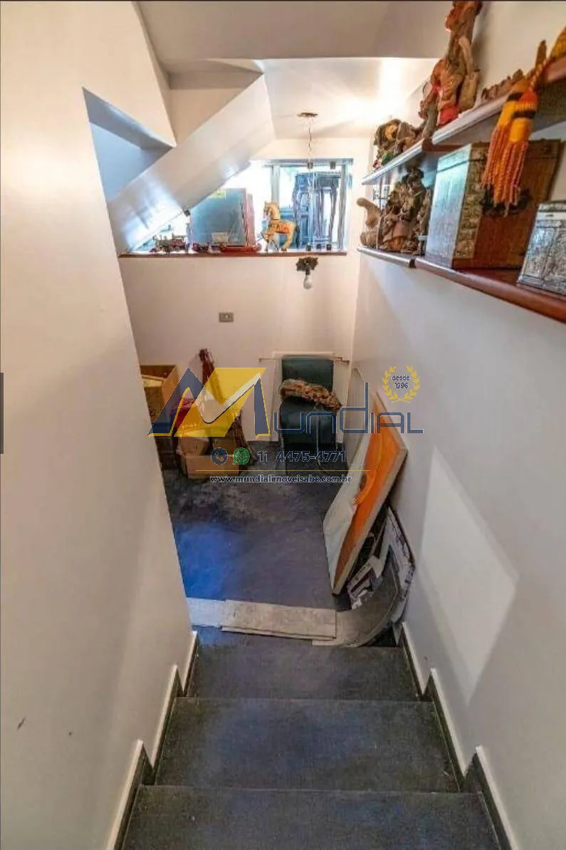 Imagem Casa alto padrão para locação comercial com 340m² e localização estratégica