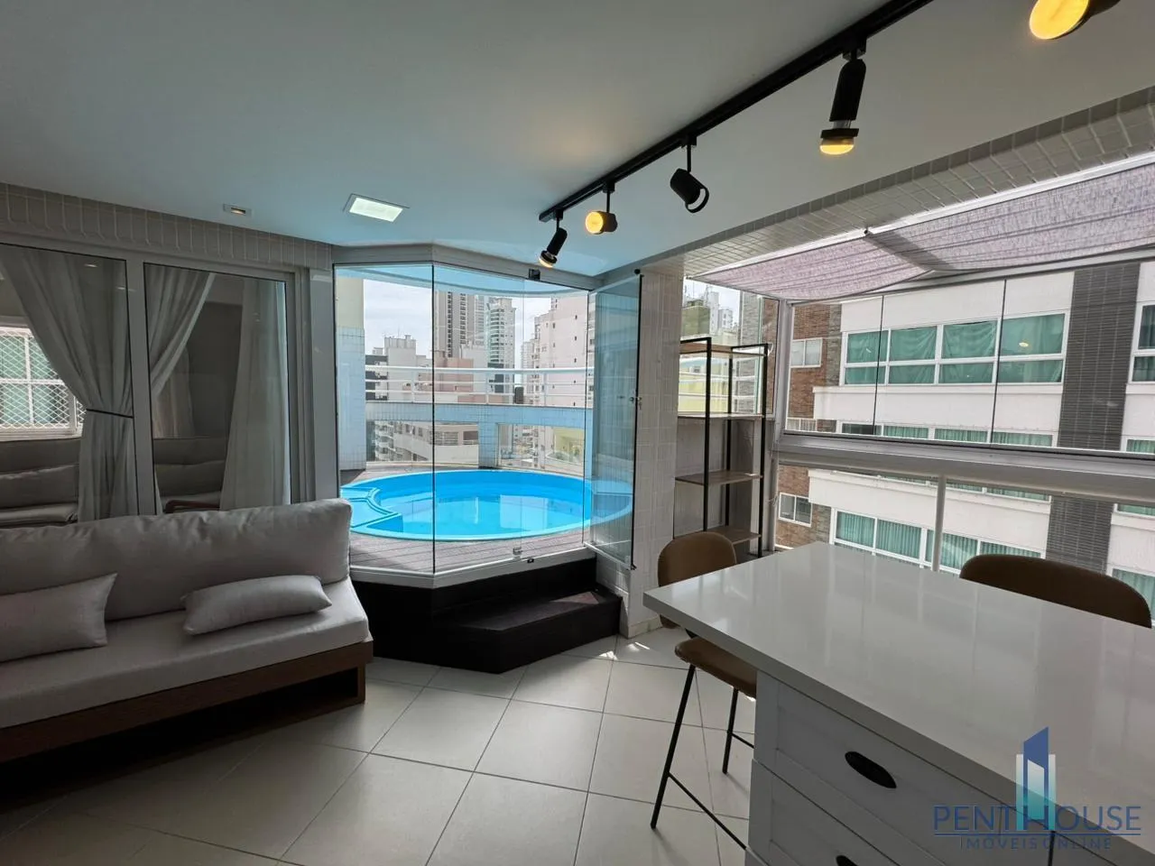 Imagem Cobertura Duplex para Venda em Balneário Camboriú, CENTRO, 3 dormitórios, 3 suítes, 4 banheiros, 5 vagas