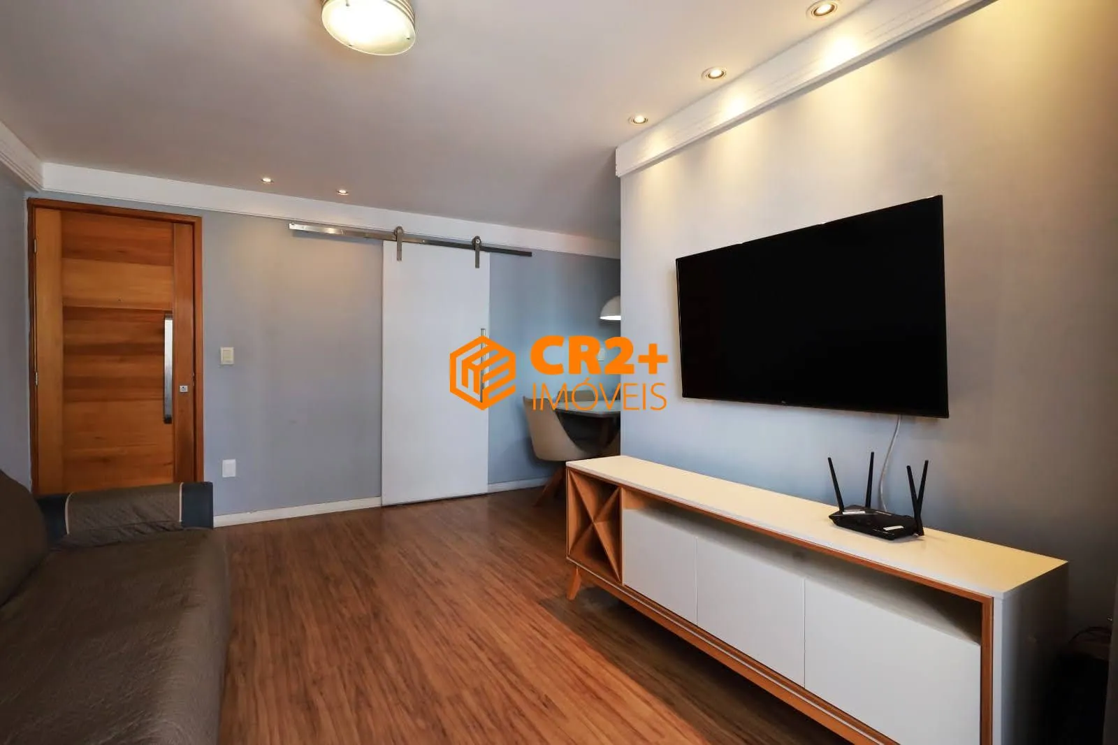Imagem Vendo apartamento MOBILIADO com 2 quartos - 63m²
