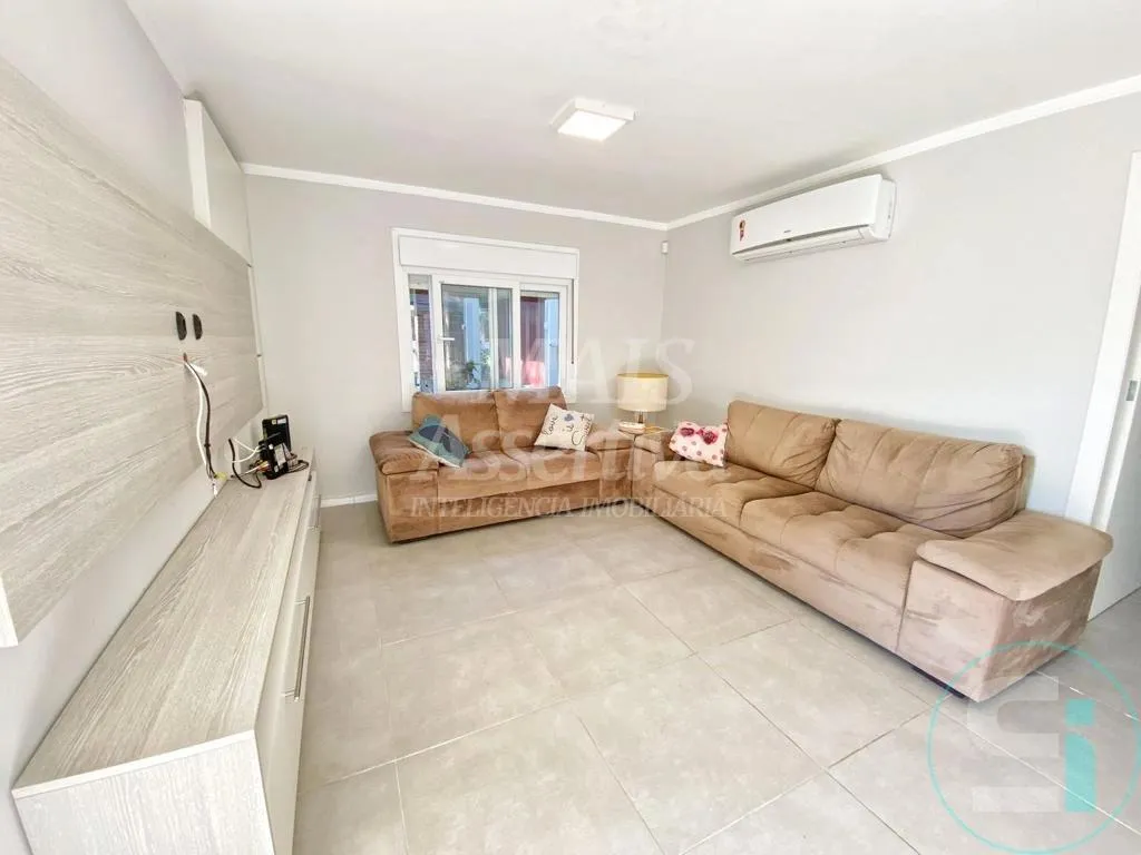 Imagem A Mais Assertiva Inteligência Imobiliária vende: Lindíssima Casa com 123,54m² de área privativa...