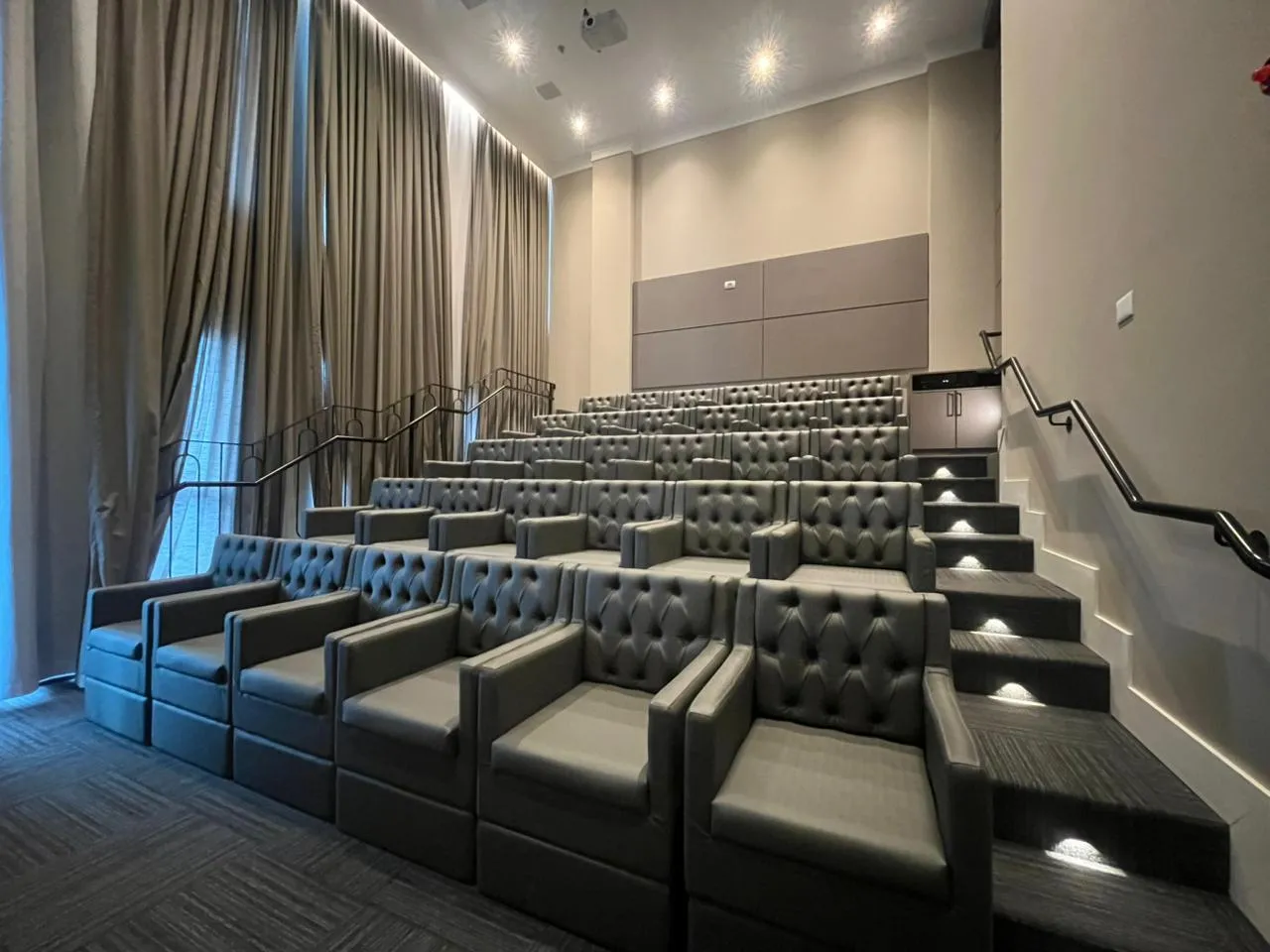 Imagem Apartamento com vista para o mar à venda com 53m2 por R$ 1.390.000,00