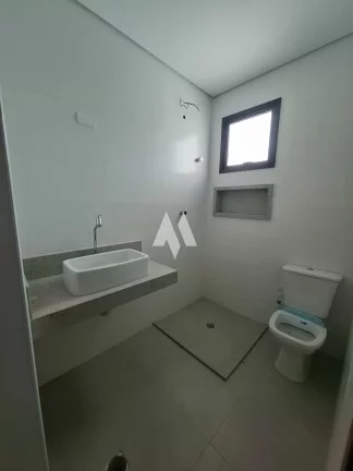 Imagem Casa à venda no bairro Encruzilhada - Santos/SP