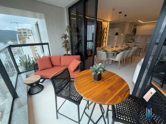 Imagem Apartamento Zona Central para Venda em Balneário Camboriú, CENTRO, 4 dormitórios, 2 suítes, 4 banheiros, 3 vagas