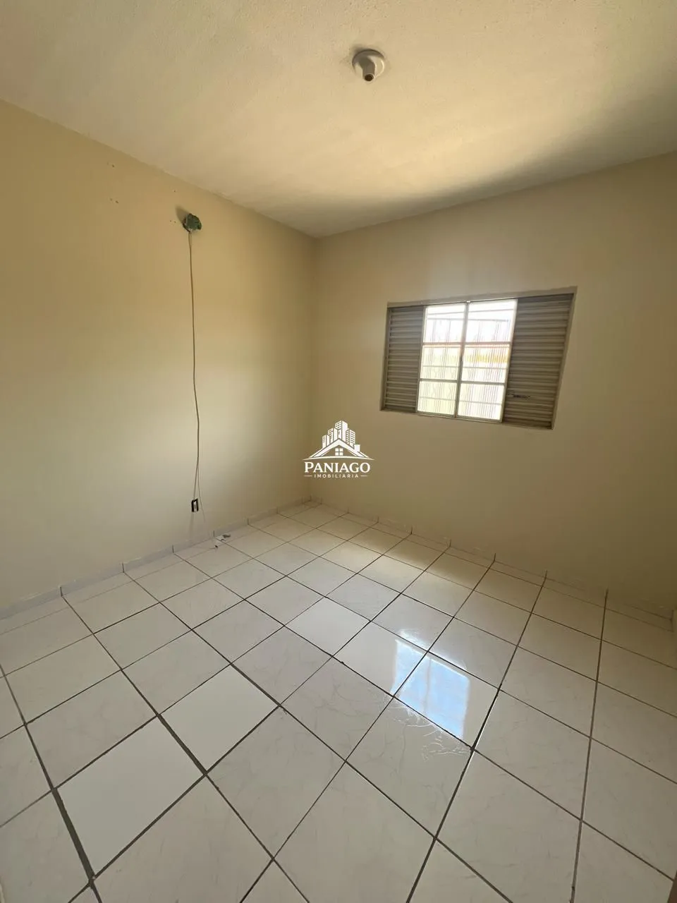 Imagem CASA COM 2 QUARTOS NO BAIRRO NOVO TERCEIRO- AMPLO TERRENO