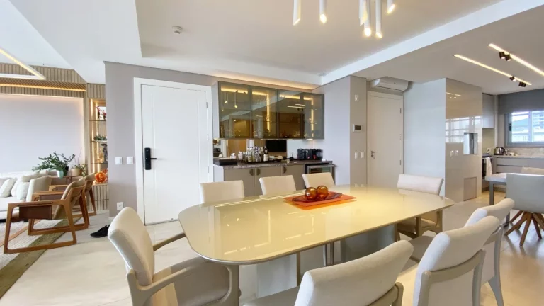 Imagem Apartamento Frente Mar para Venda em Balneário Camboriú, CENTRO, 4 dormitórios, 4 suítes, 5 banheiros, 4 vagas