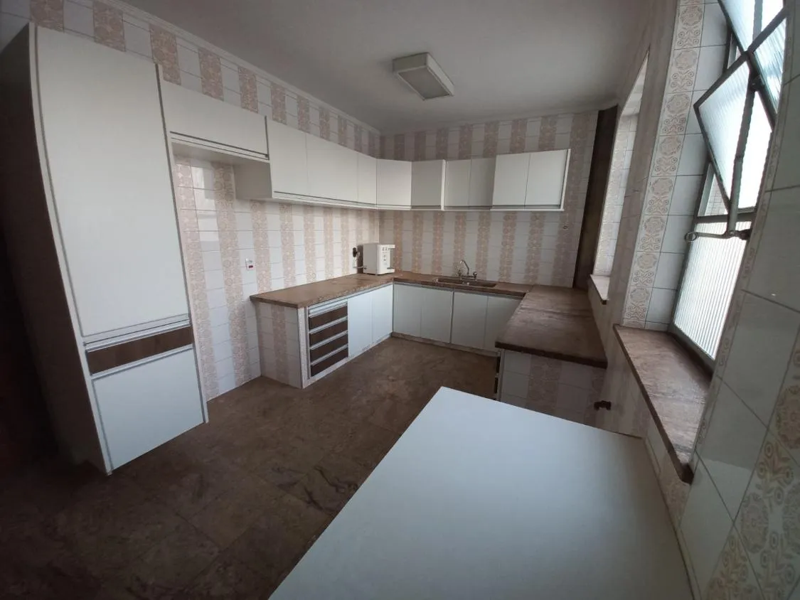 Imagem MODERNO E SOFISTICADO: Lindo apartamento com localização privilegiada no Cambuí, Campinas.