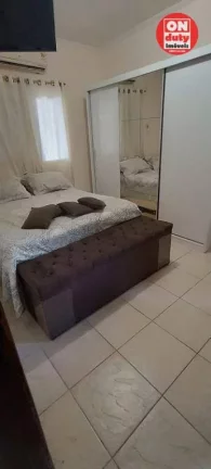 Imagem Casa com 3 dormitórios à venda, 250 m² por R$ 480.000,00 - Bom Retiro - Santos/SP