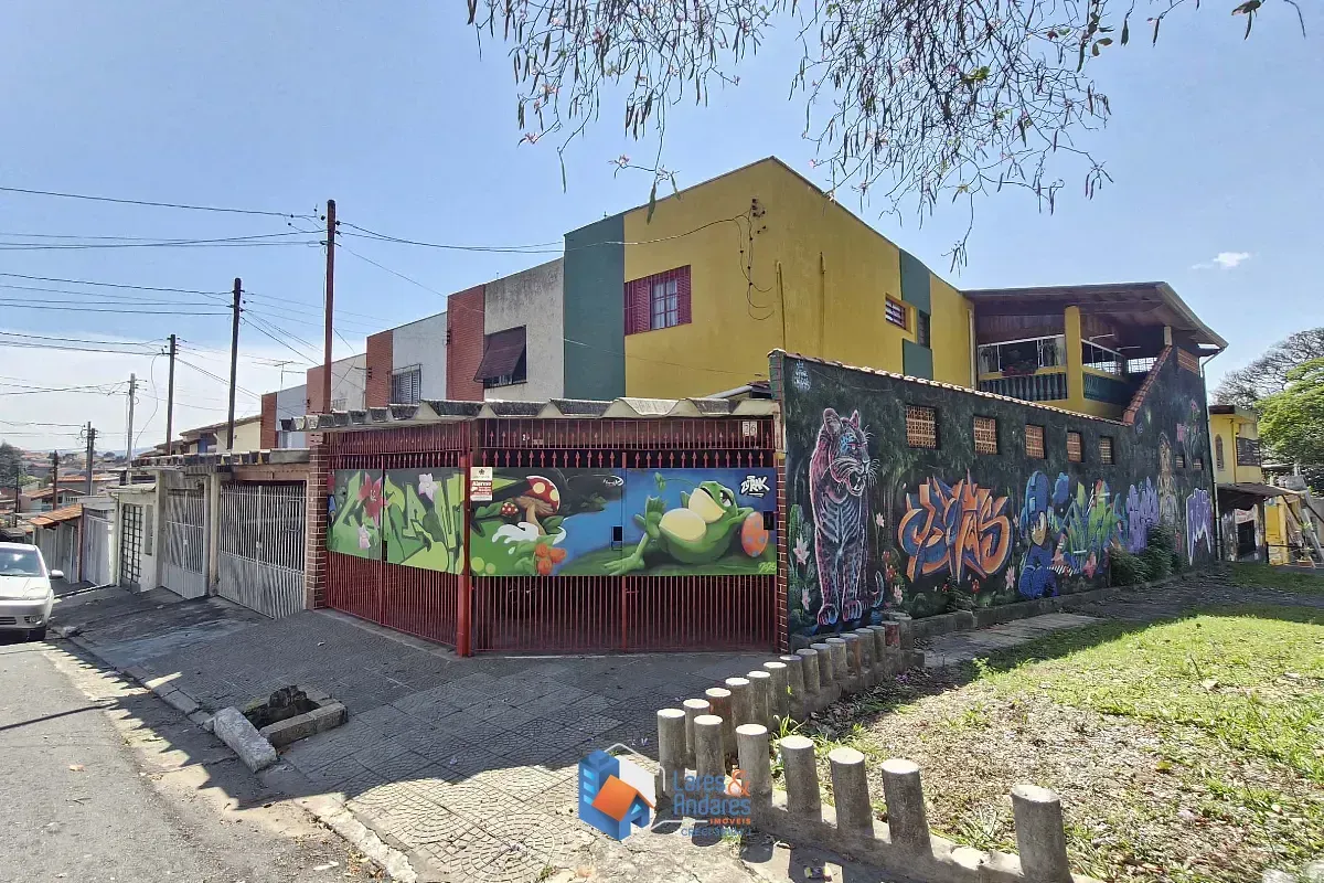 Foto do imóvel Sobrado para venda em Bortolândia com 3 quartos, 206m² em Rua Humberto Bortolo