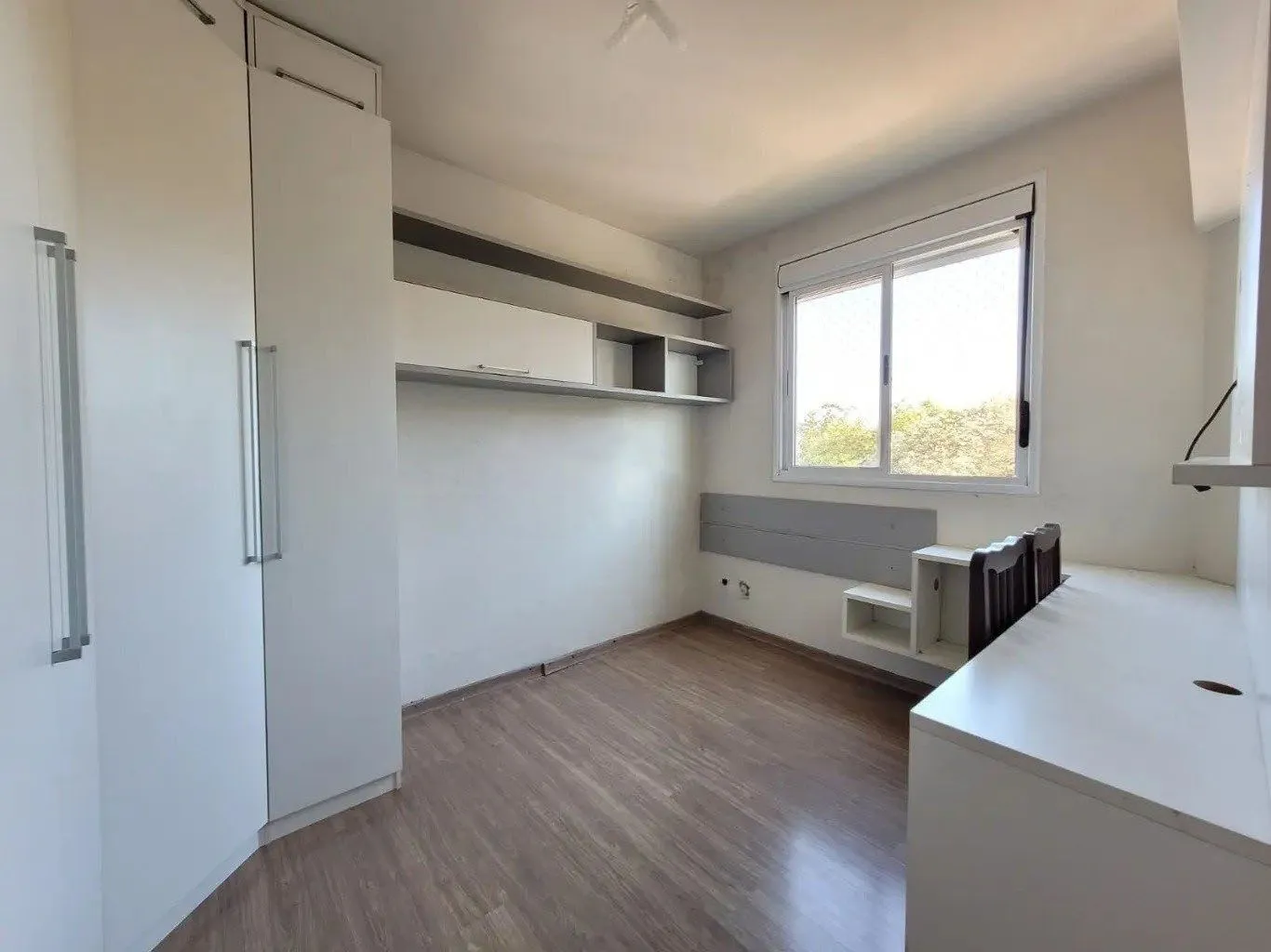 Imagem Apartamento com 3 dormitórios com 71m², vaga dupla no bairro Medianeira