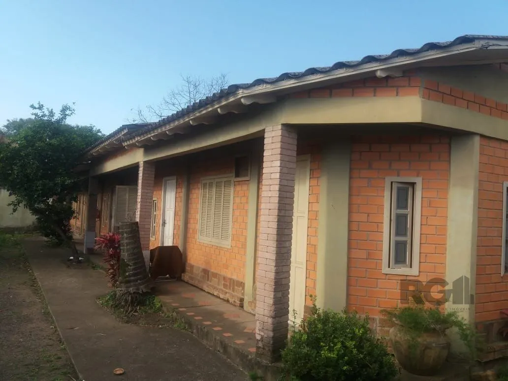 Imagem INVESTIMENTO - RESIDENCIAL COM 4 CASAS A VENDA EM ESTEIO