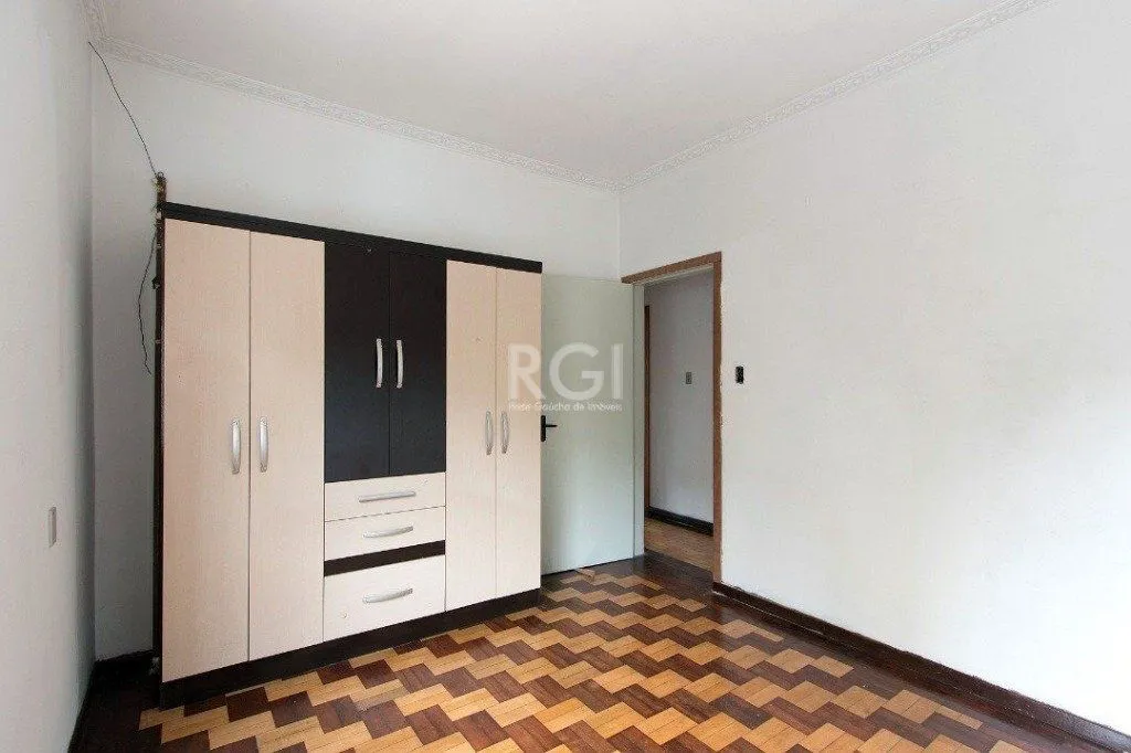 Imagem Apartamento para Venda - 101m², 3 dormitórios, 1 vaga - Menino Deus