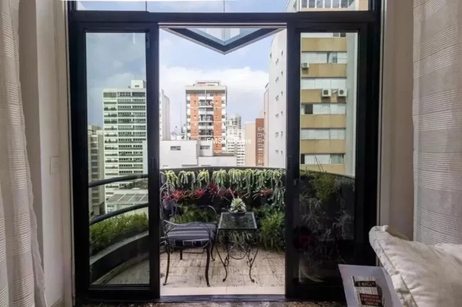 Imagem Apartamento à venda no Itaim Bibi, São Paulo-SP: 1 quarto, 1 suíte, 1 sala, 1 banheiro, 1 vaga, 75m². Imperdível!