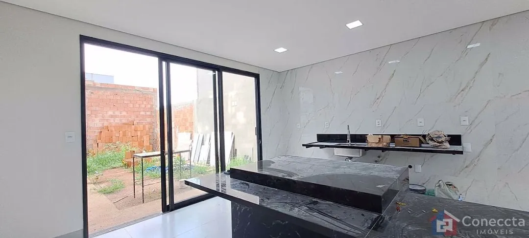 Imagem Casa com 3 dormitórios à venda, 231 m² por R$ 750.000,00 - Afonso Queiroz - Patos de Minas/MG