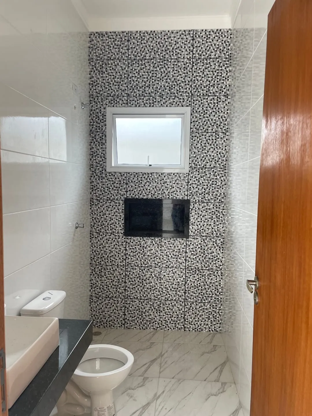 Imagem Casa à venda 3 Quartos, 1 Suite, 4 Vagas, 258M², Campo Alegre, Pindamonhangaba - SP | Condomínio Moema Ville