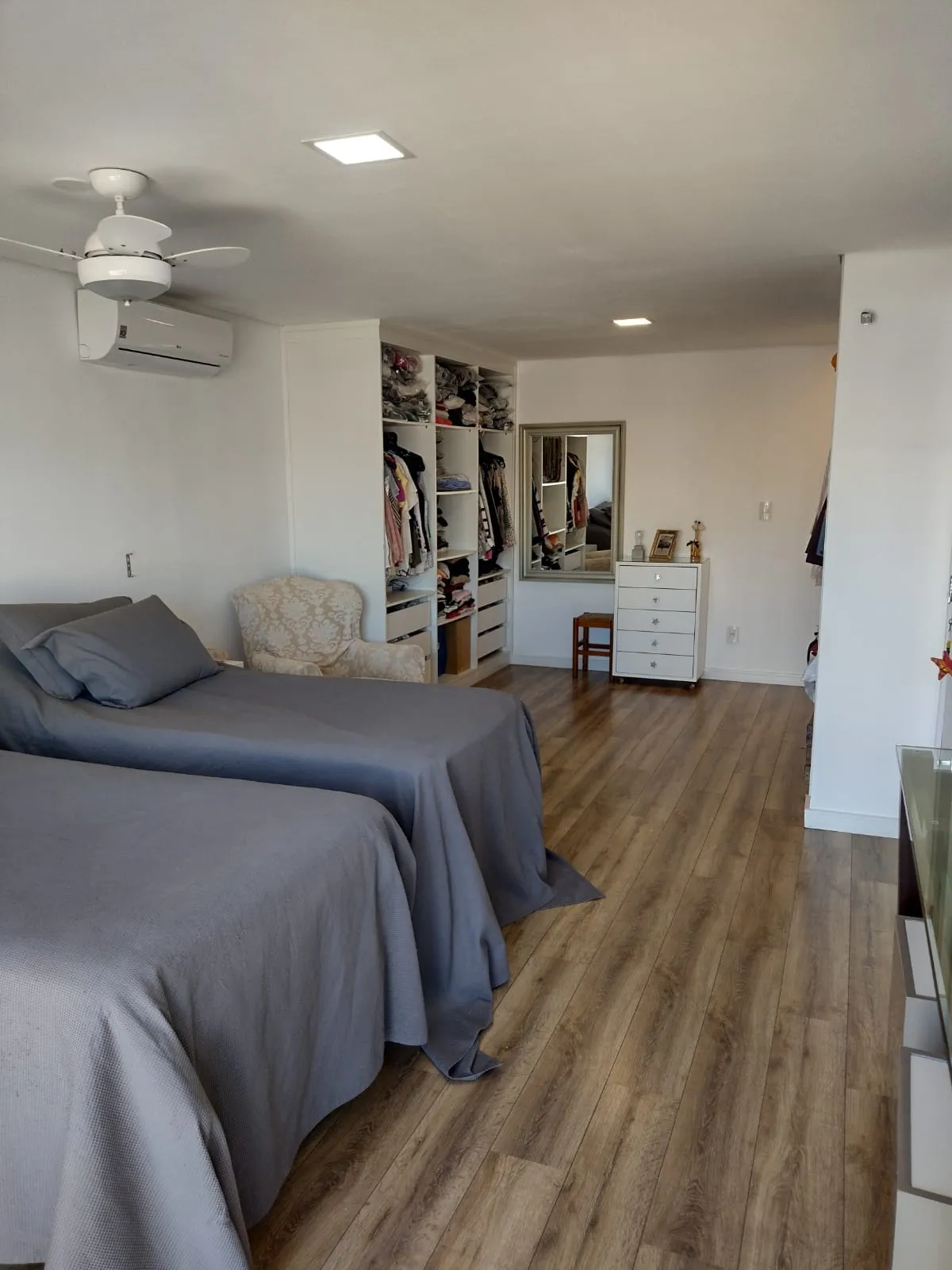 Imagem Apartamento com 3 suítes à Venda, 185 m² por R$ 1.300.000 Jardim Vergueiro- Sorocaba SP